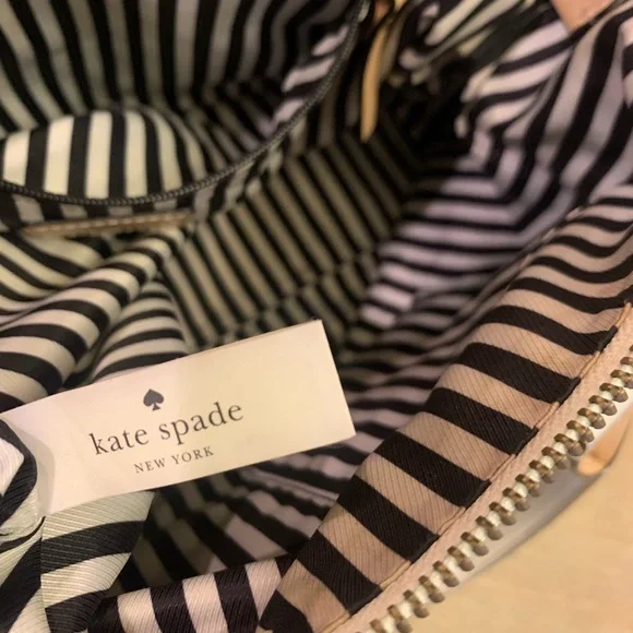 Kate Spade White Crossbody Bag - Picture 8 of 11